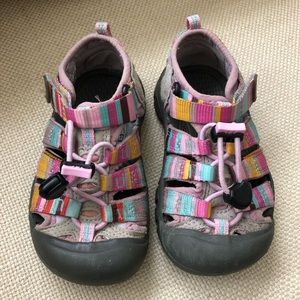 KEEN Venice H2 Closed Toe Water Sandal